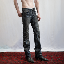 BOOTCUT JEANS IN RUST WASHED WAXED DENIM