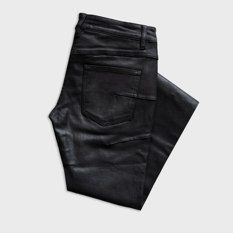SIGNATURE SKINNY JEANS IN WAXED NOIR DENIM