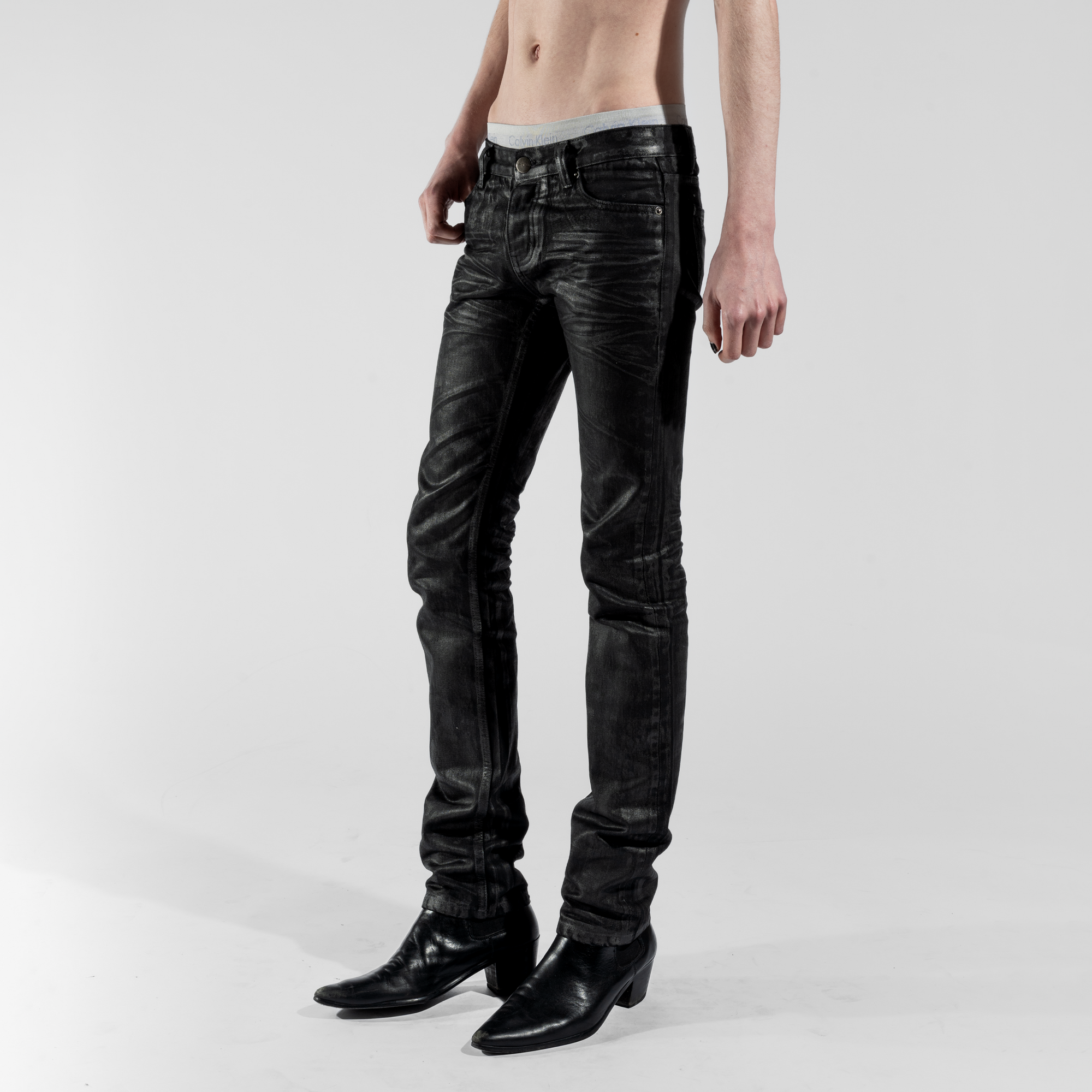 HARRY SKINNY JEANS IN WAXED NOIR DENIM